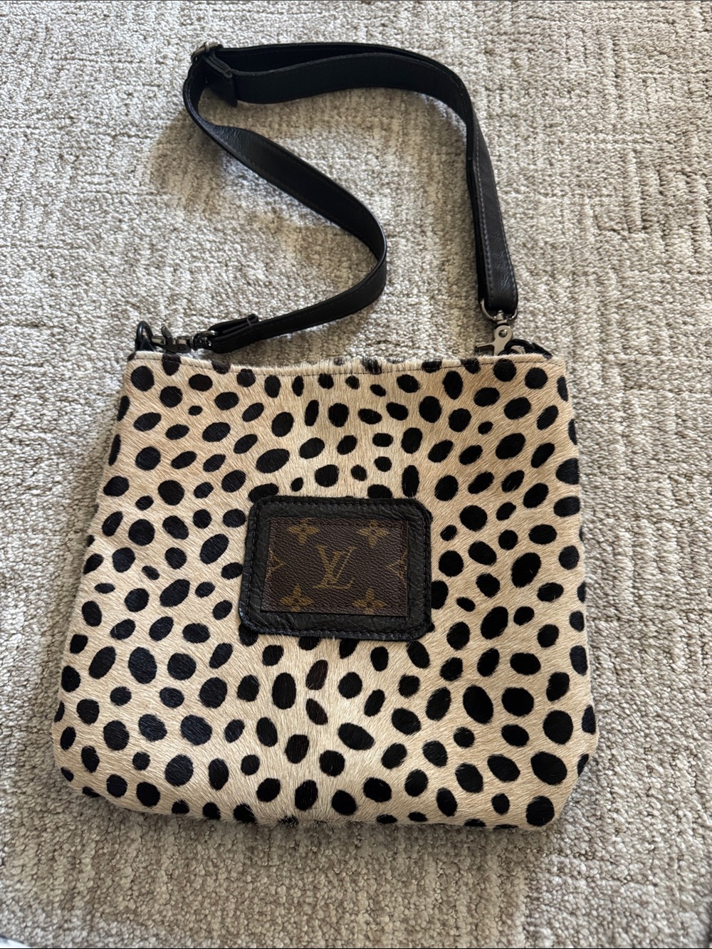 Crossbody purse
